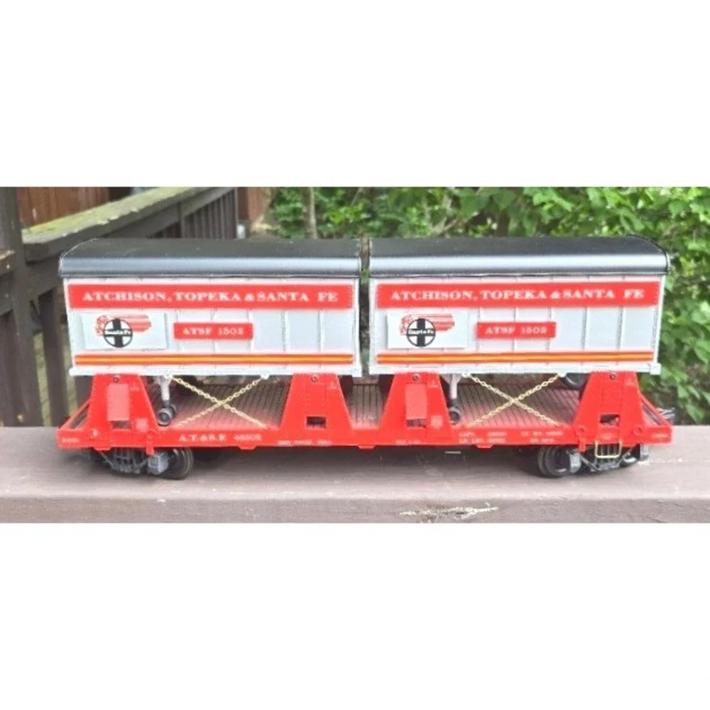 Polk's G Scale Santa Fe Piggyback Flatcar with Two‎ Trailers REA-46502